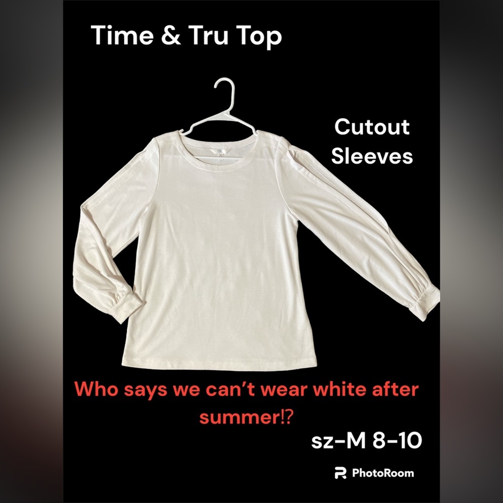 Time & Tru Sweatshirt Long Sleeve Cutout Top